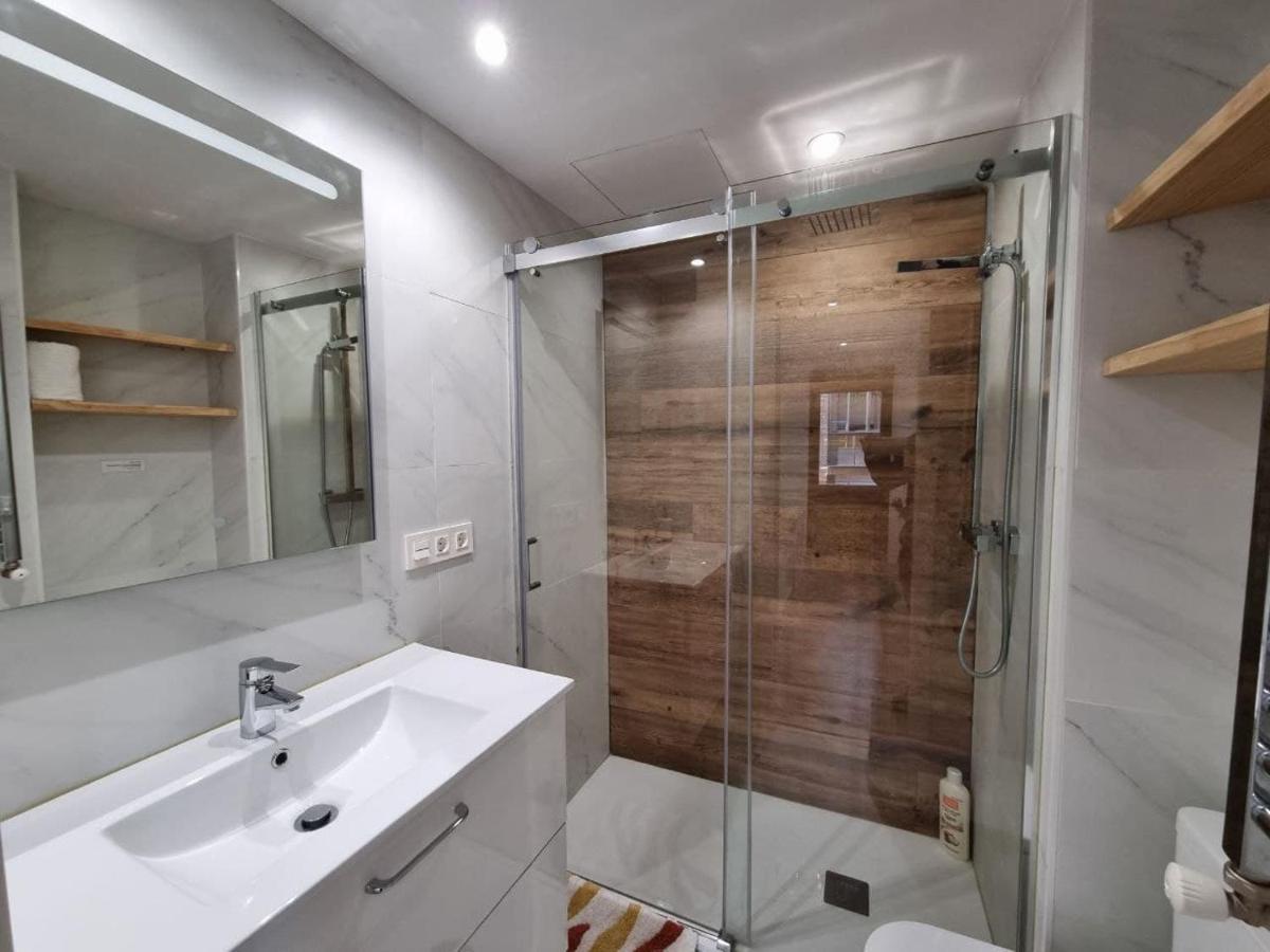 102A Apartamento Moderno 2 Habitaciones Gijon Exterior photo